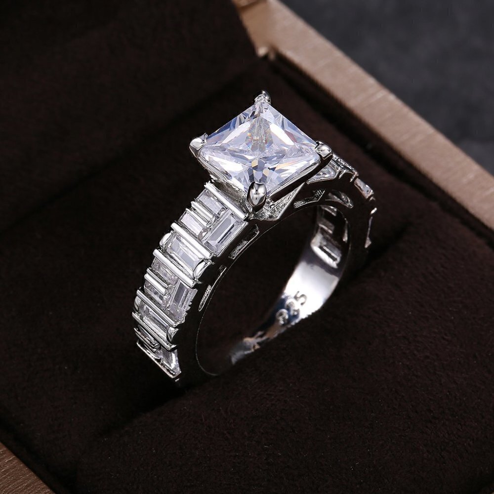 Fashion Gorgeous Square Zircon Princess Cut Trendy Ring for Women, INDN8391